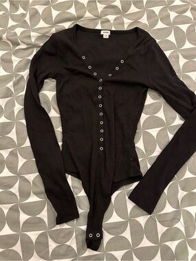 Garage Black Ribbed Long-Sleeve Snap Bodysuit